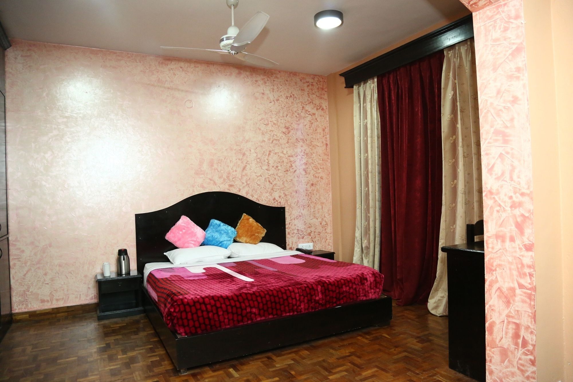 Oyo 5248 Surbee Resorts Mussoorie Esterno foto